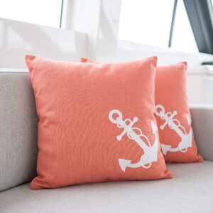 Anchor, Off-Center